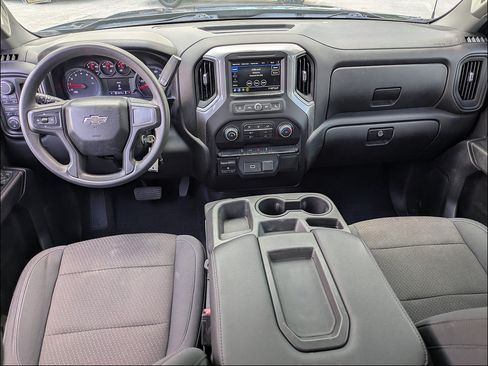 Used 2019 Chevrolet Silverado 1500 Custom Trail Boss w/ Custom Convenience Package AWD/4WD image 16