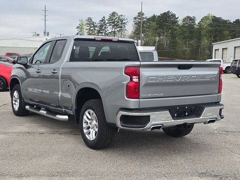 Used 2025 Chevrolet Silverado 1500 LT image 3