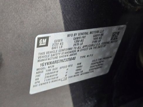 Used 2017 Cadillac XT5 FWD w/ LPO, Wheel Lock Package image 28