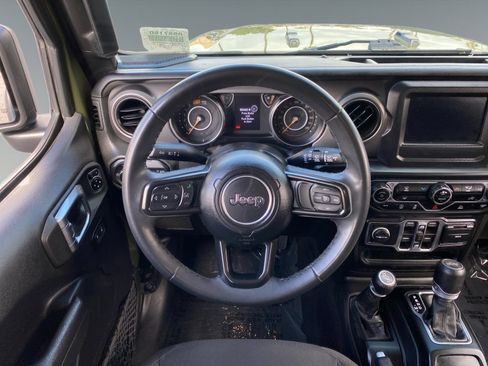 Used 2023 Jeep Wrangler Unlimited Sport AWD/4WD image 12