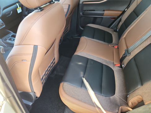 New 2025 Ford Bronco Sport Outer Banks w/ Outer Banks Tech Package+ image 8