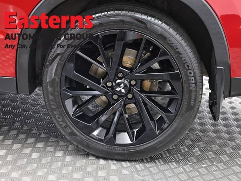 Used 2022 Mitsubishi Outlander SE FWD image 33
