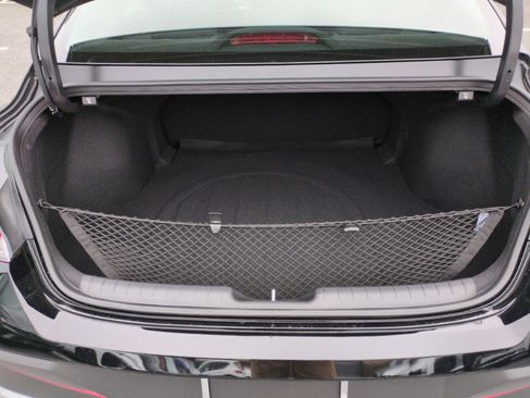 New 2026 Hyundai Elantra SE FWD image 33