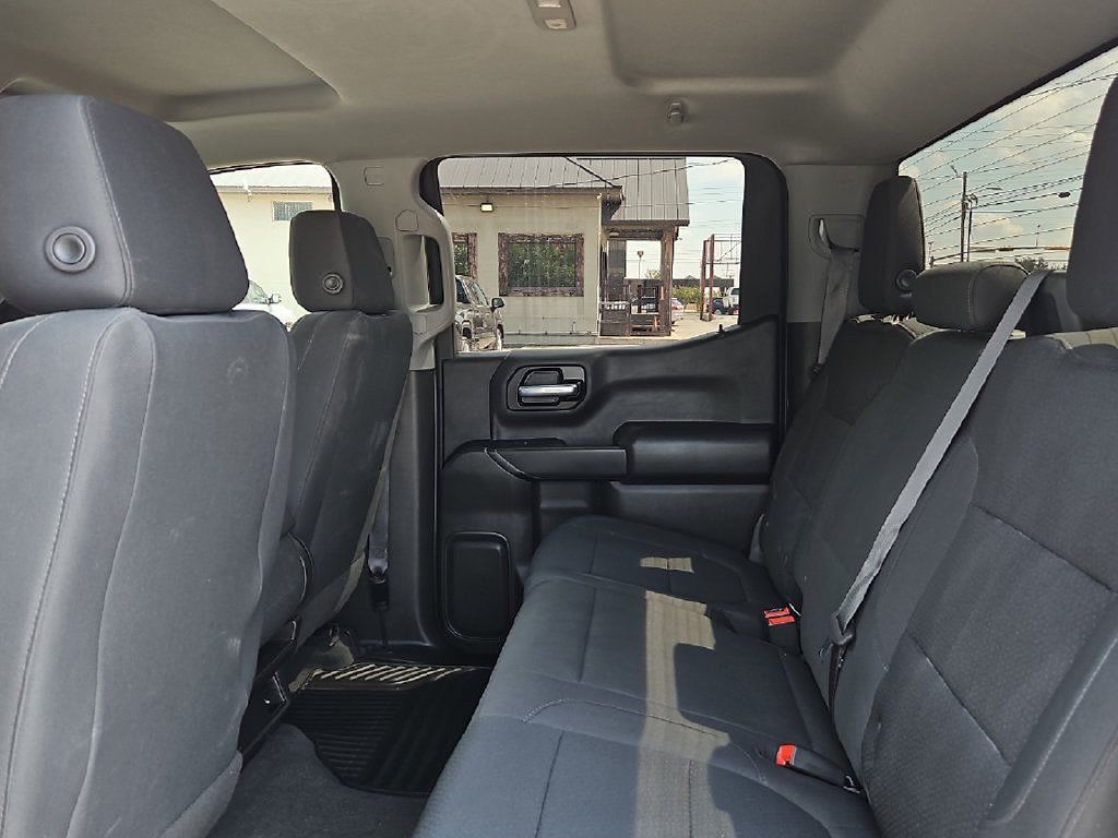 Used 2021 Chevrolet Silverado 1500 Custom AWD/4WD image 18