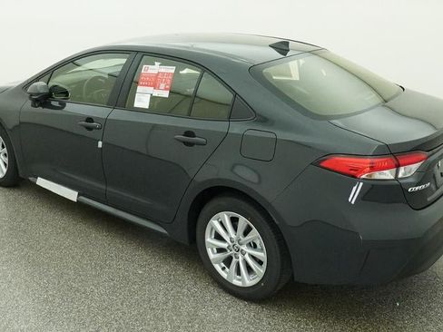 New 2026 Toyota Corolla LE FWD image 5