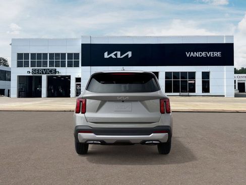 New 2026 Kia Sorento LX image 7