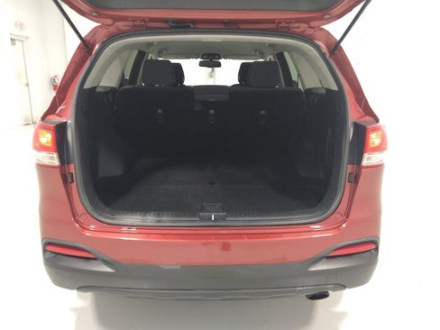 Used 2016 Kia Sorento LX w/ LX Convenience Package image 29