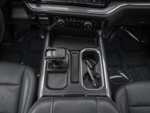 Used 2025 Chevrolet Silverado 1500 LTZ w/ Z71 Off-Road Package image 32