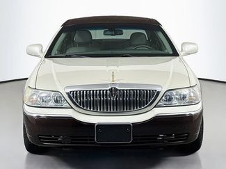 Used 2007 Lincoln Town Car Signature RWD video 2