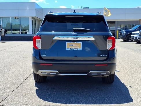 Certified 2022 Ford Explorer XLT w/ Equipment Group 202A AWD/4WD image 5