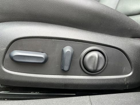 Used 2024 Chevrolet Malibu LT image 24