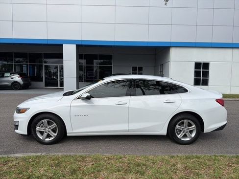 Certified 2024 Chevrolet Malibu LS FWD image 3