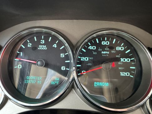 Used 2013 Chevrolet Silverado 1500 LT AWD/4WD image 13