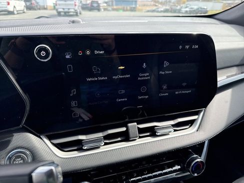 Used 2026 Chevrolet Equinox LT w/ Convenience Package II image 7