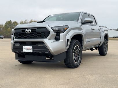 New 2025 Toyota Tacoma SR