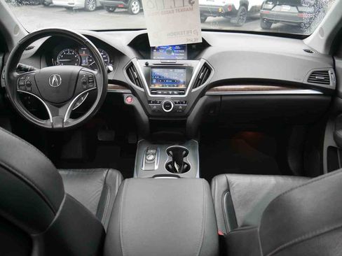 Used 2017 Acura MDX SH-AWD w/ Technology Package image 4