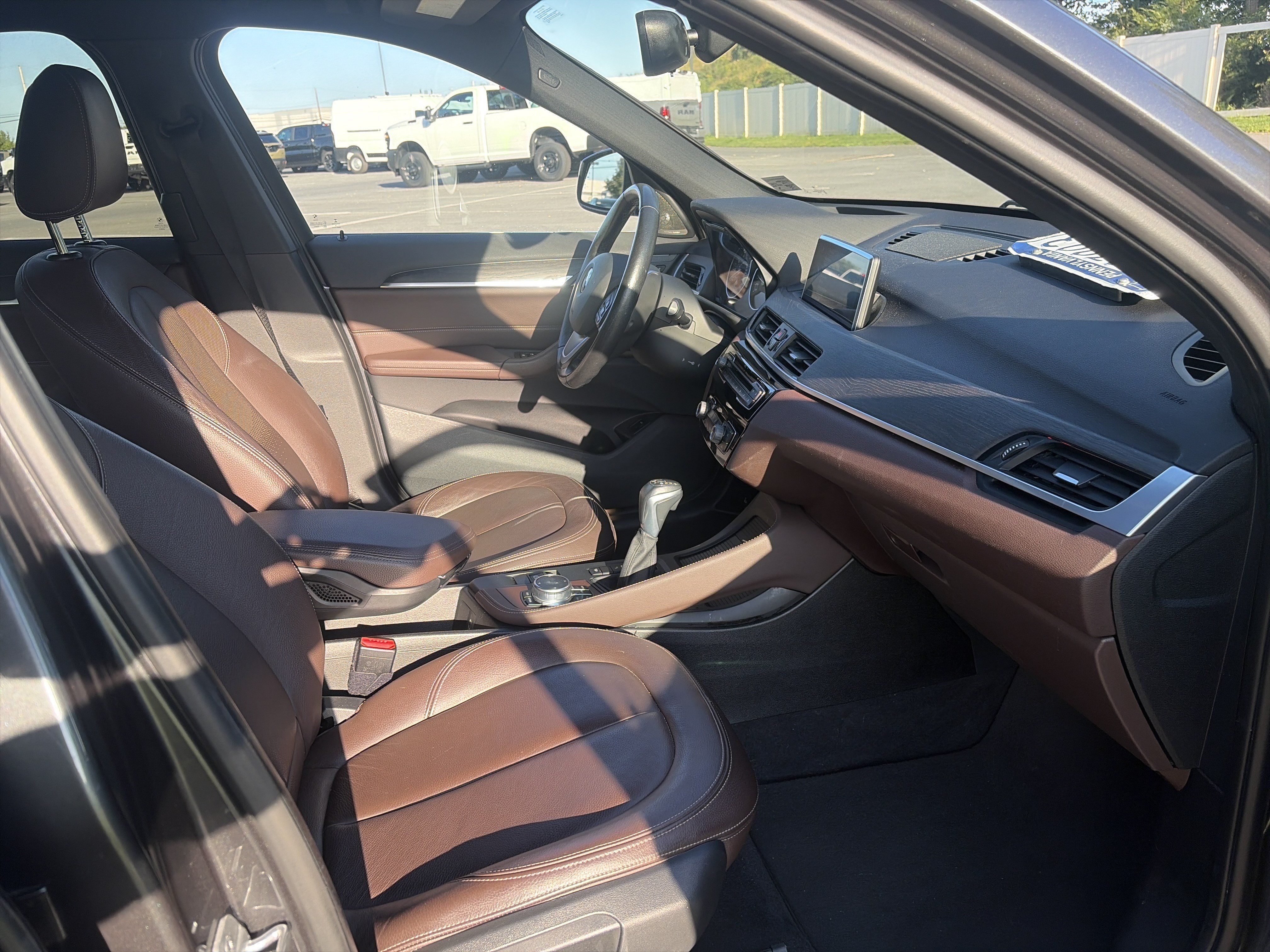 Used 2017 BMW X1 xDrive28i AWD/4WD image 27