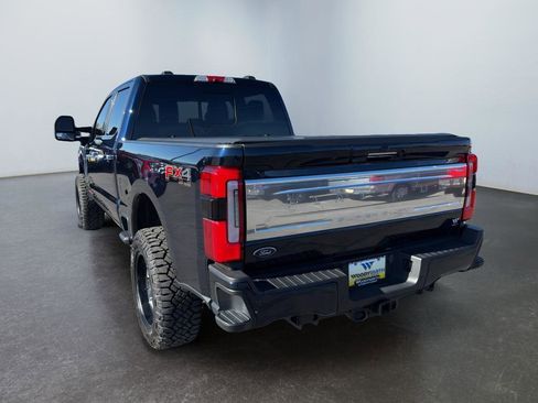 Used 2023 Ford F350 Platinum w/ FX4 Off-Road Package AWD/4WD image 3