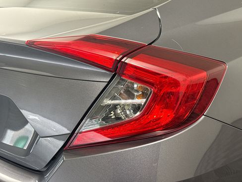 Used 2019 Honda Civic LX image 33