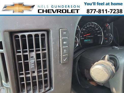 Used 2017 GMC Savana 3500 Extended RWD image 15