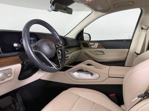 Used 2024 Mercedes-Benz GLE 350 4MATIC image 6