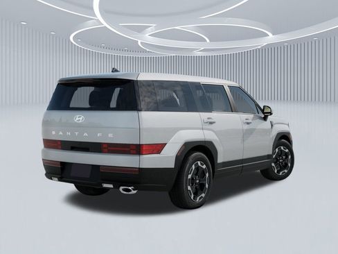 New 2026 Hyundai Santa Fe SE FWD image 4