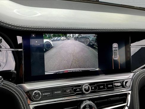 Used 2021 Bentley Flying Spur W12 AWD/4WD image 13