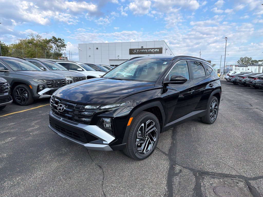 New 2026 Hyundai Tucson SEL Plus AWD/4WD image 3