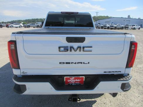 New 2026 GMC Sierra 2500 Denali Ultimate AWD/4WD image 6
