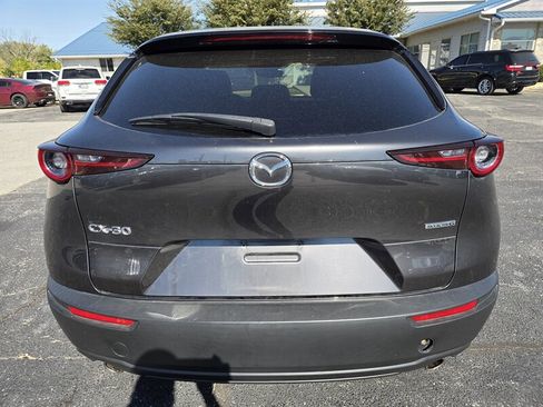 Used 2021 MAZDA CX-30 FWD 2.5 S w/ Select Package image 4