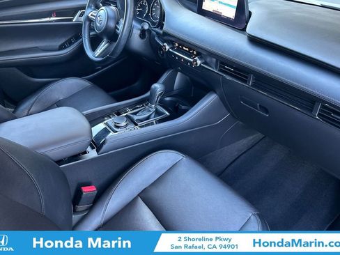 Used 2021 MAZDA MAZDA3 s image 20