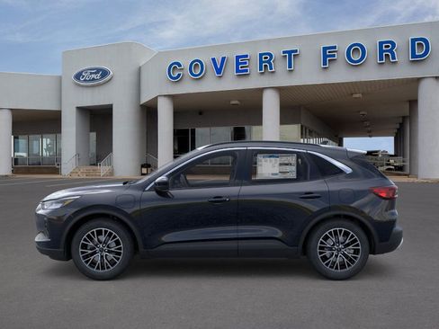 New 2025 Ford Escape SE w/ Class II Trailer Tow Package image 3