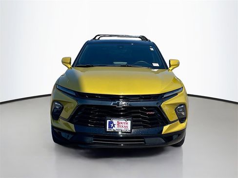 Used 2024 Chevrolet Blazer RS w/ Driver Confidence II Package image 2
