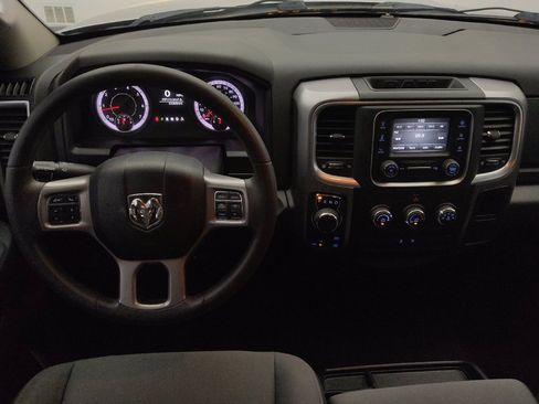 Used 2022 RAM 1500 Classic SLT AWD/4WD image 22