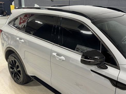 Used 2023 Kia Sorento SX image 6