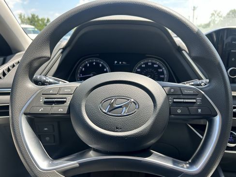 Used 2022 Hyundai Sonata SEL w/ Cargo Package image 5