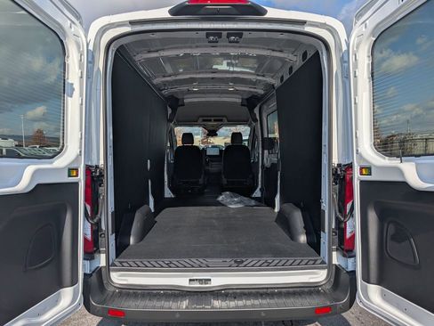 New 2026 Ford Transit 250 148 Medium Roof w/ Load Area Protection Package image 6