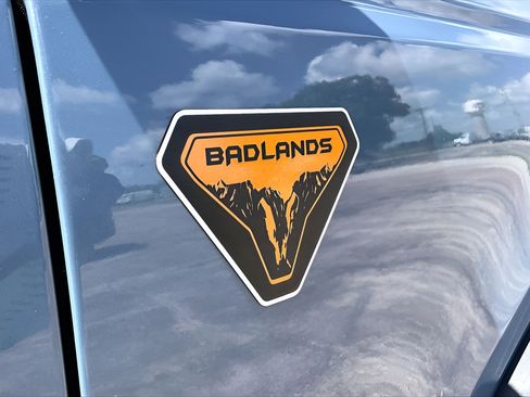 Used 2024 Ford Bronco Badlands AWD/4WD image 21