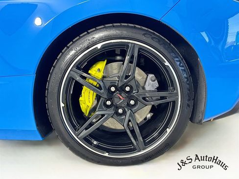 Used 2022 Chevrolet Corvette Stingray Premium Conv w/ 3LT RWD image 40