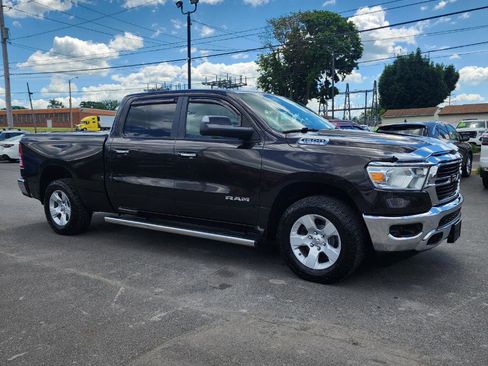 Used 2019 RAM 1500 Big Horn AWD/4WD image 6