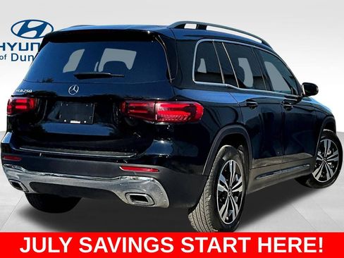 Used 2025 Mercedes-Benz GLB 250 image 7
