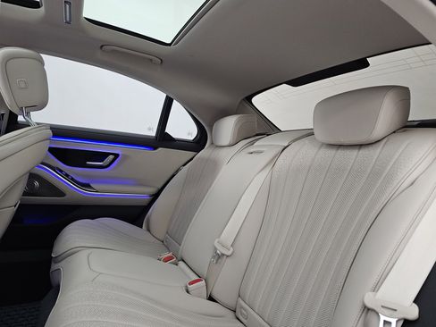 Certified 2023 Mercedes-Benz S 500 S 500 image 19