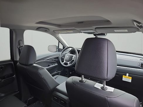 New 2026 Honda Ridgeline RTL image 17