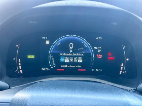 Certified 2025 Toyota Camry LE FWD image 27