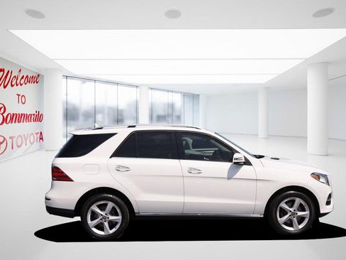 Used 2018 Mercedes-Benz GLE 350 4MATIC image 5