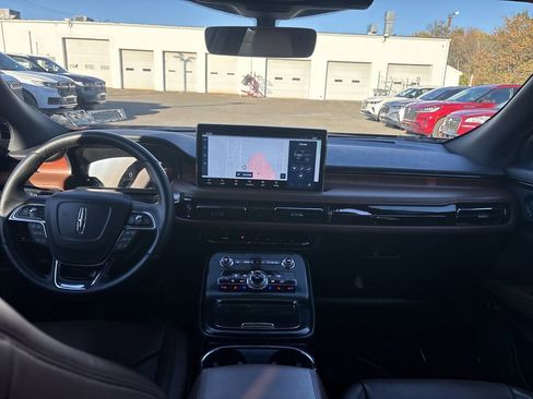 Certified 2021 Lincoln Nautilus Reserve w/ Cargo Utility Package image 18