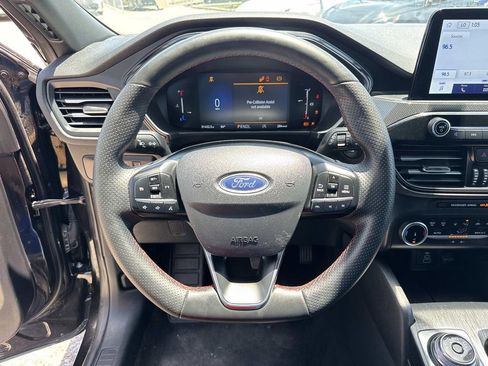 Used 2025 Ford Escape ST-Line FWD image 22
