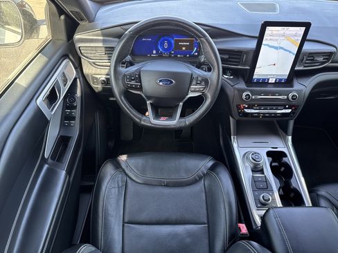 Used 2020 Ford Explorer ST w/ ST Street Pack image 12