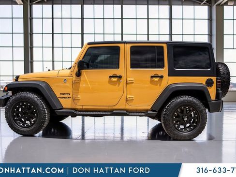 Used 2013 Jeep Wrangler Unlimited Sport AWD/4WD image 2