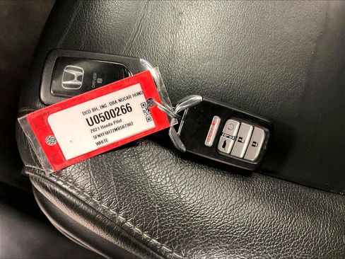 Used 2021 Honda Pilot Black Edition image 32